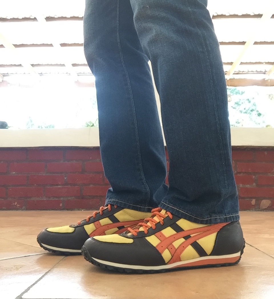 onitsuka tiger with jeans
